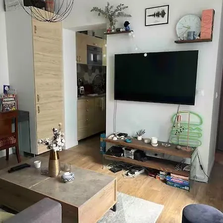 Cozy In Voltaire شقة باريس